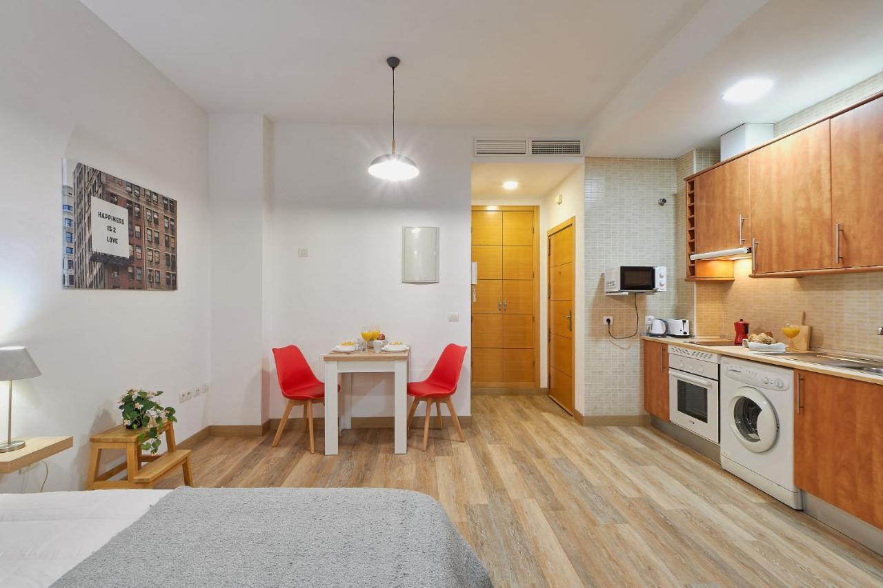 Apartmán Victoria Urbanite Màlaga Exteriér fotografie