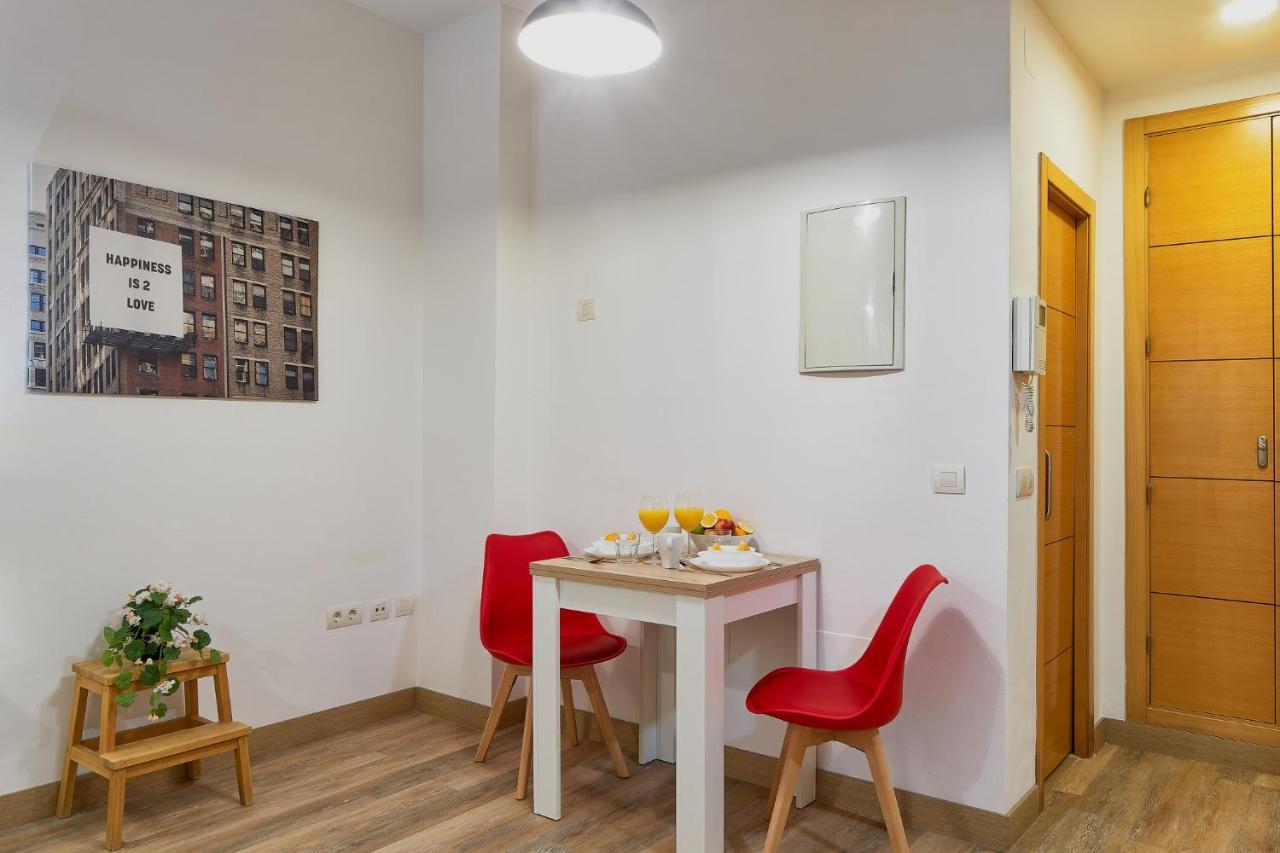 Apartmán Victoria Urbanite Màlaga Exteriér fotografie